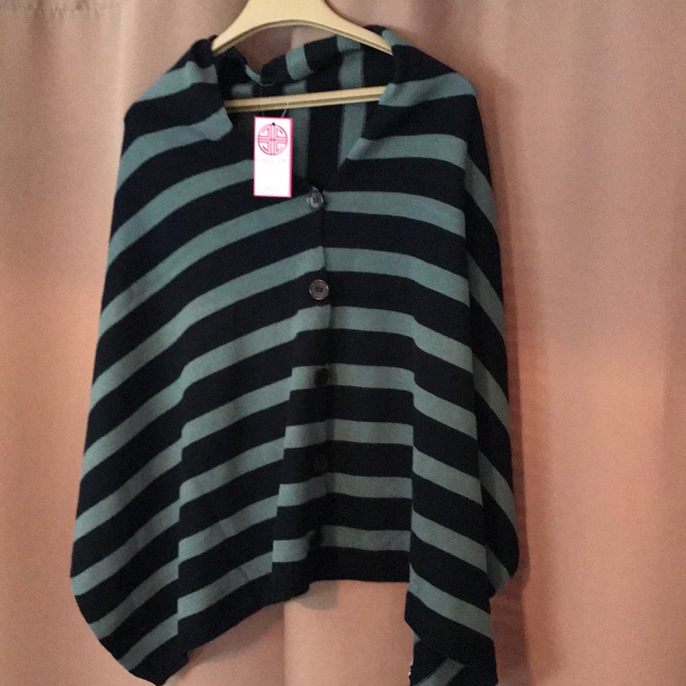 Buckhead Bettie’s poncho
